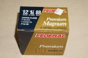 lot 122 image: Box of 25 Federal Premium Mag 12 Ga 3 BB Shotshells