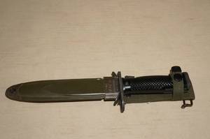 lot 174 image: US M8A1 Bayonet with Sheath