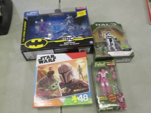 lot 53 image: 4 Assorted Toys...