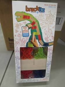 lot 130 image: 4- Brackitz Creator Building Sets 2...
