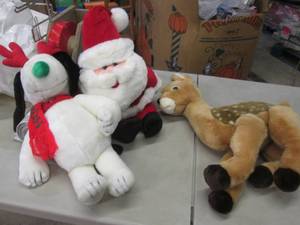 lot 150 image: 3 Holiday Plush...