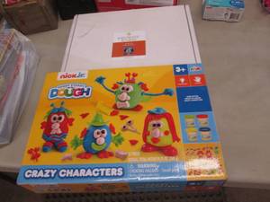 lot 206 image: Art Kit, Ready Steady Dough...