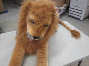lot 267 image: Melissa & Doug Plush Lion...