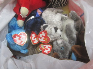 lot 63 image: Ty Beanies