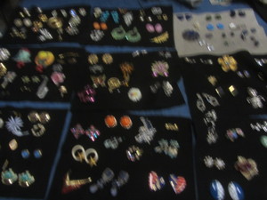 lot 74 image: Costume Jewelry