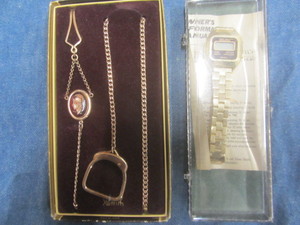 lot 79 image: Quartz Watch & Fob