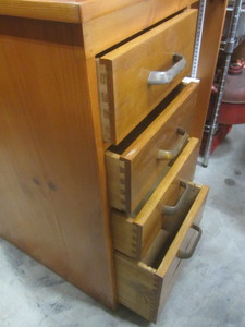lot 8 image: Office Cabinet