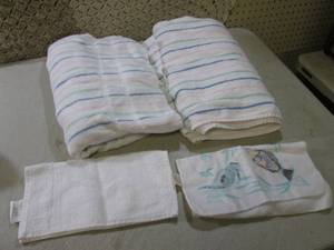 (BSB) 2 Matching Towels and 2 Washc...