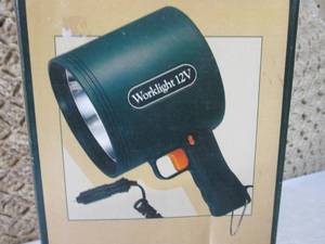 (BSB) Hand-Held 12V Worklight...