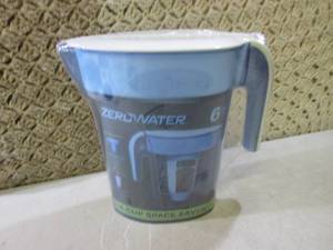 (BSB) ZeroWater 6-Cup Space Saver W...