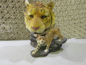 (FS) Tiger Figure 10 High...