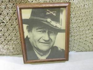 (RMC) Vintage Framed John Wayne Pho...