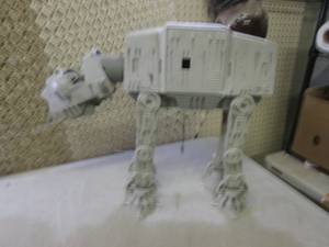 (EC1) Large Star Wars Toy...