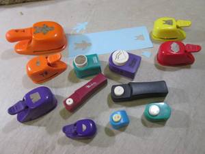 (BSB) Assorted Paper Punches...