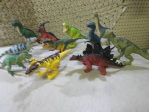 (BSB) Assorted Toy Dinosaur Figures...