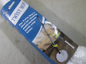 (RMDR) Twist Mop with Bonus Replace...