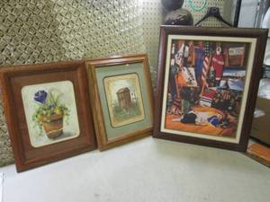 (RMT) 3 Framed Wall Decor...