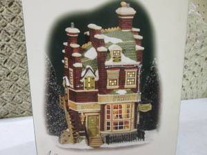 (BSB) Department 56 Scrooge & Marle...