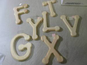 (D-2) Box of 78 Assorted 6 Wood Le...