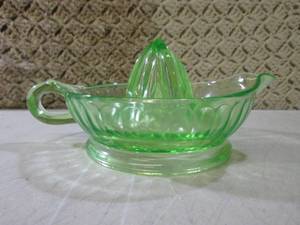 (FS) Vintage Green Depresion Glass ...