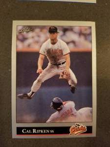 lot 19 image: Leaf Baseball Card Collection 1991-92- 56g