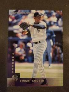 lot 21 image: Donruss 1996-1997 Baseball Card Collection- 154g