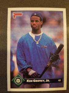 lot 22 image: Donruss Assorted Print Baseball Card Collection 1990-1996- 106g