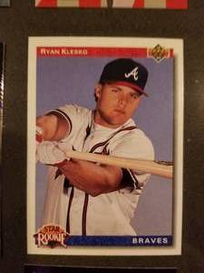 lot 33 image: Upper Deck Assorted Print Baseball Card Collection 1992-96- 229g