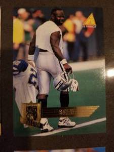 lot 82 image: Pinnacle 1995-96 Football Card Collection- 201g