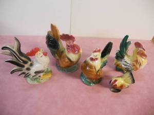 lot 41 image: Chickens - Collection of 4, Beautiful Royal Copley