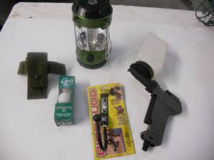 lot 48 image: Paint Sprayer, Bigg Lugg Tool Holder, Lantern, Golf balls, KnifeMultitool holder