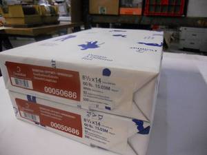 lot 67 image: White 1000 Sheets 62# 92 Brightness White Offset Paper 8-12x14