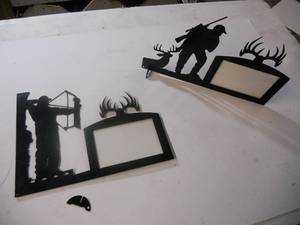 lot 16 image: Set of 2 Hunting Silhouette Picture Frames