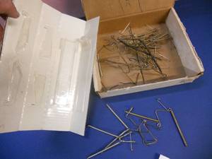 lot 143 image: Display easels and wall hangers for Collector Plates