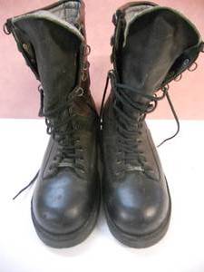 lot 98 image: Danner Steel Toe Boots, Leather Upper, Made in the USA Size 10-12, Good Grip, Lightly Used