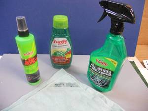 lot 34 image: Norwex Cloth and Turtle Wax set including Wheel Cleaner, Wax and Super Protector