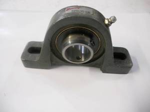 lot 21 image: Browning Pillow Bearing 5X692CVPS-216G