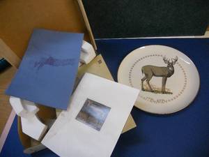 lot 131 image: 1176-1976 American Bicentennial Wildlife - American White-tailed Deer Collector Plate