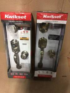 Montara Satin Nickel Single Cylinder Door Handleset with Juno Entry Door Knob Featuring SmartKey Security by Kwikset in good&nbsp condition