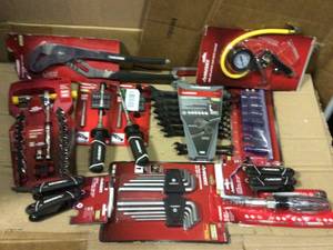 MIX LOT OF HUSKY TOOLS