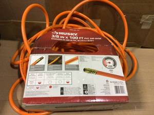 38 in. x 100 ft. PVC Air Hose by Husky in good&nbsp condition