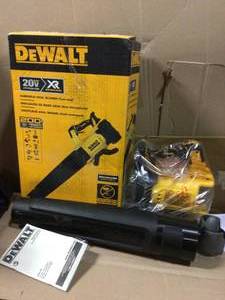 125 MPH 450 CFM 20V MAX Cordless Brushless Handheld Blower (Tool Only) by DEWALT in good&nbsp condition