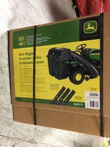 John Deere 100 6.5-Bushel Twin Bagger for 48-in Tractor not used