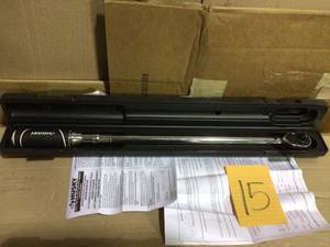 lot 15 image: 50 ft.lbs. to 250 ft.lbs. 12 in. Drive Torque Wrench by Husky open box customer returns
