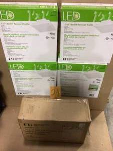 lot 24 image: Lot of 4 ETI 54304141 Light Troffer Backlit 1x1 15W Solid State Lighting in good condition