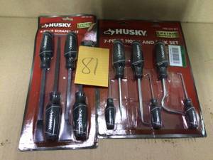 lot 81 image: Hook and Pick Set (7-Piece) by Husky in good  condition