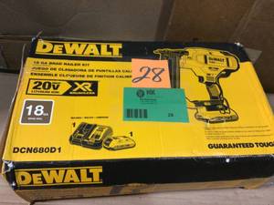 20-Volt Max Lithium-Ion 18-Gauge Cordless Brad Nailer Kit by DEWALT in good condition see pictures