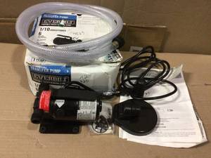 110 HP Non-Submersible Self-Priming Transfer Pump by Everbilt open box customer return in good condition see pictures
