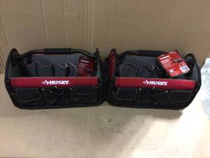 17 in. Open Top Weather Resistant Tool Tote Bag in Red with 18 total pockets and heavy-duty rotating handle by Husky open box customer return in good condition see pictures
