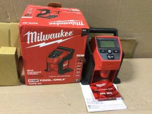 M12 12-Volt Lithium-Ion Cordless Compact Inflator (Tool-Only) by Milwaukee open box customer return in good condition see pictures